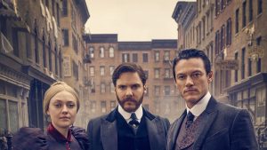 Suchen in „The Alienist“ 1896 nach einem Kindermörder: Dakota Fanning, Daniel Brühl und Luke Evans